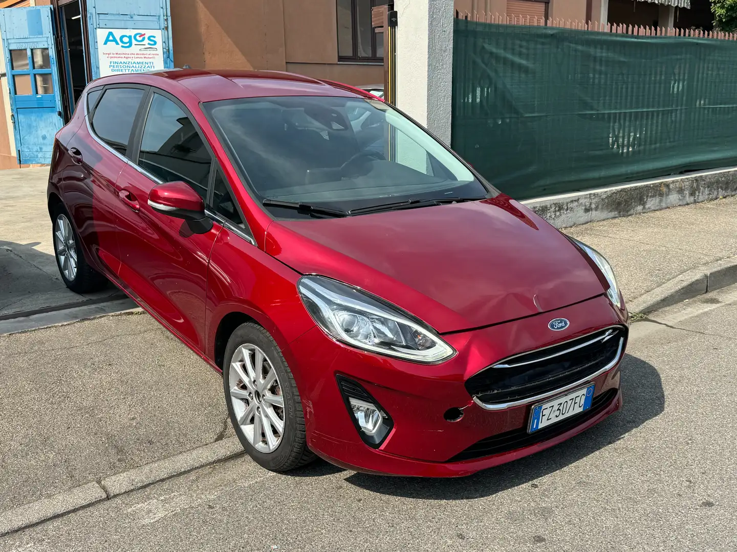 Ford Fiesta 1.5*DIESEL*TITANIUM*EURO6* Rosso - 1