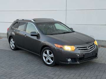 Accord Tourer 2.2 i-DTEC Elegance DPF