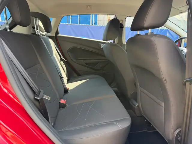 Ford Fiesta view 12