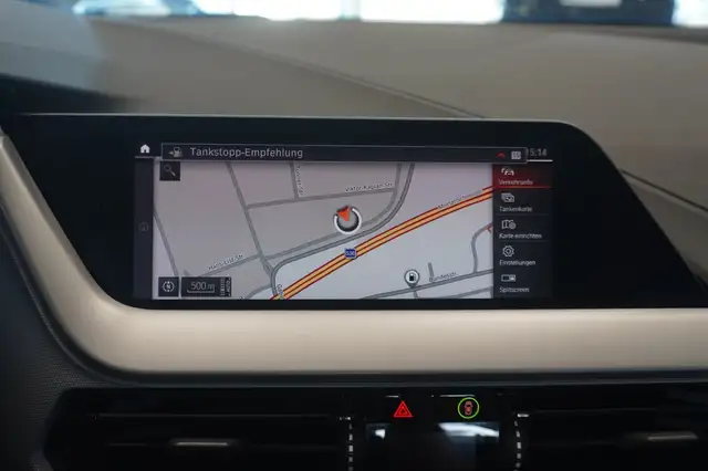 BMW 1 Series view 15