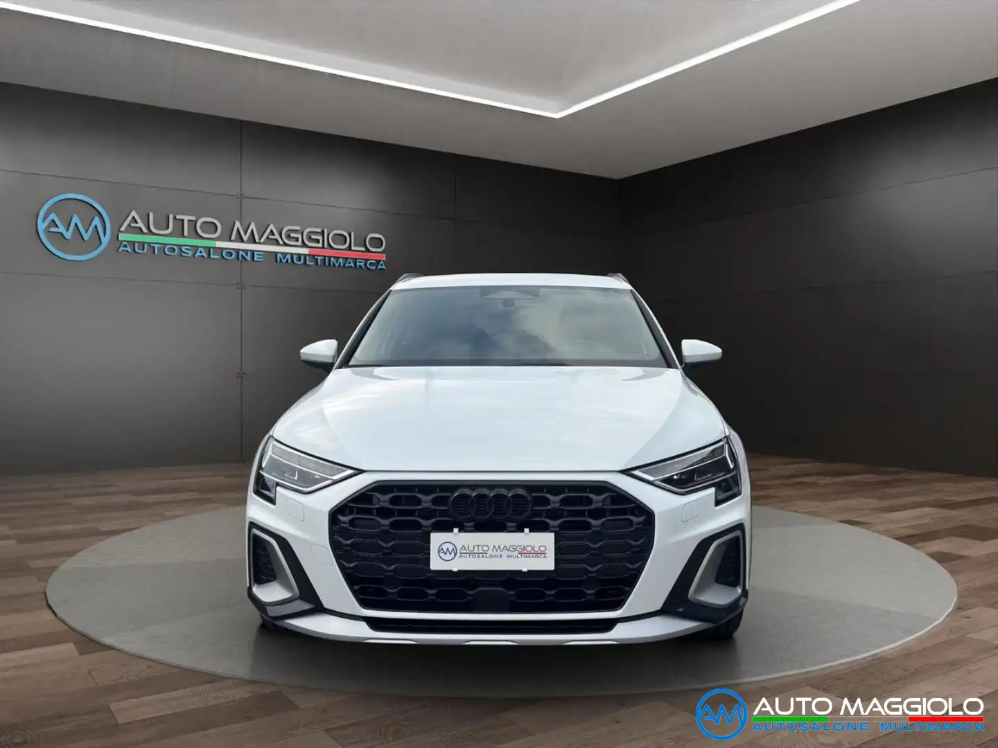 Audi A3 allstreet TFSI 150 CV S-tronic Identity Contrast Weiß - 2