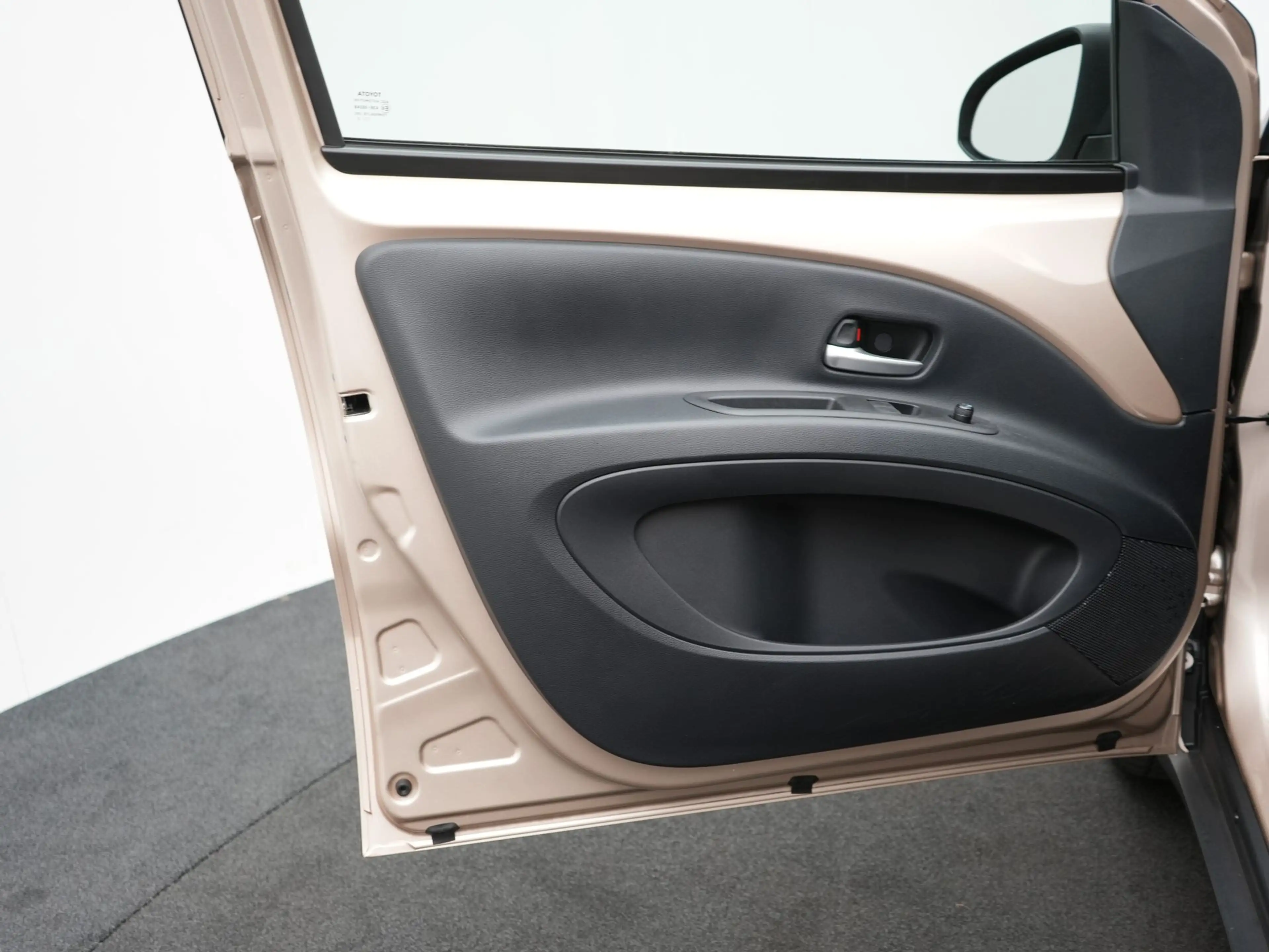 Toyota Aygo X 1.0 VVT-i S-CVT Envy | NL Auto | JBL Audio | Deale — photo 6