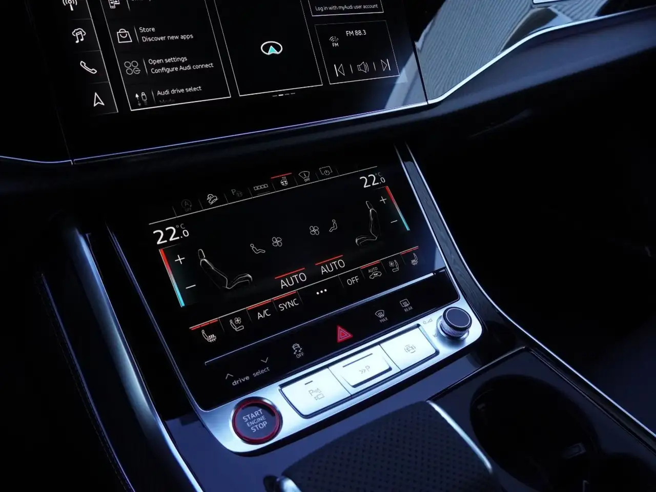 Audi SQ7 снимка Audi SQ7
