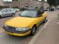 Saab 900 2.0 SE Geel - thumbnail 2