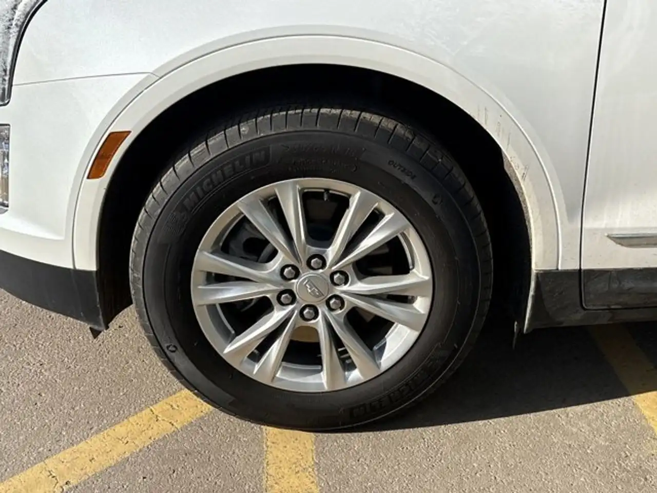 Cadillac XT5 снимка Cadillac XT5
