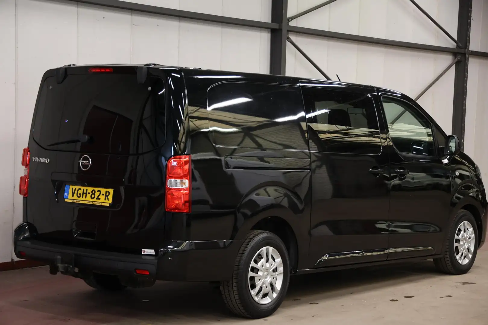 Opel Vivaro 2.0 CDTI 180PK L3H1 DC DUBBEL CABINE Zwart - 2