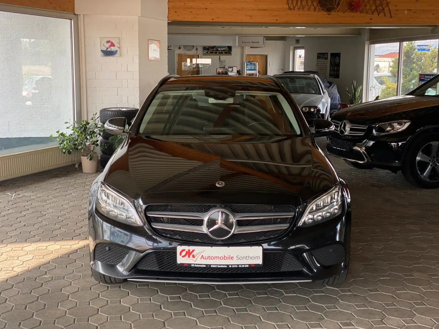Mercedes-Benz C 220 d T 4Matic 9G*Nav*LED*Kam*Totw*Spur*Distron Schwarz - 2