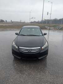 4dr I4 Auto LX