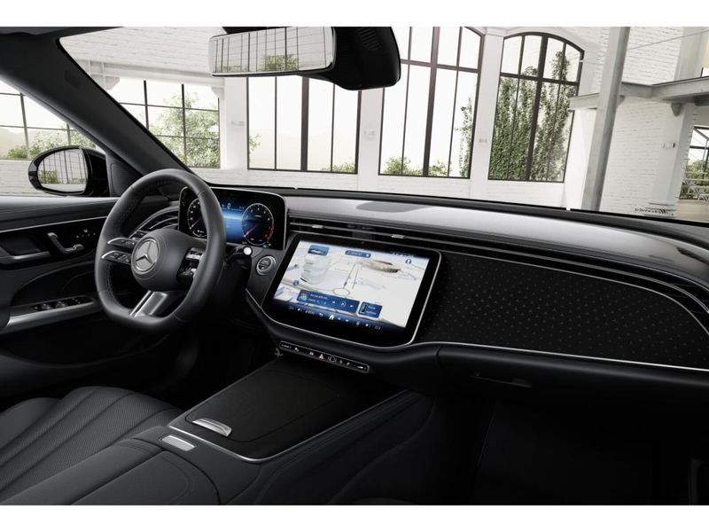 Mercedes-Benz E 200 AMG+Night+360°+Distronic+Kamera+LED+Navi — photo 12