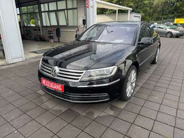 V8 4Motion*LEDER+SCHIEBEDACH+STHZ+19"*