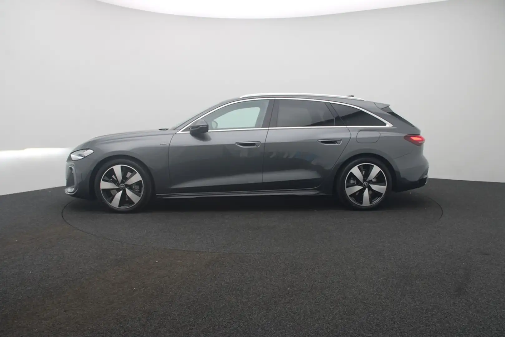 Audi A5 Avant e-hybrid quattro 299PS S line LED Navi Gris - 2