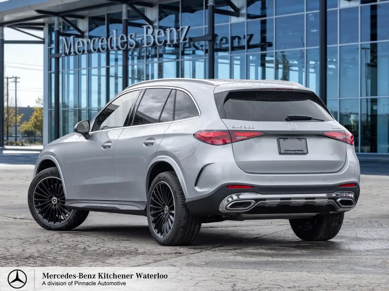 Mercedes-Benz GLC снимка Mercedes-Benz GLC