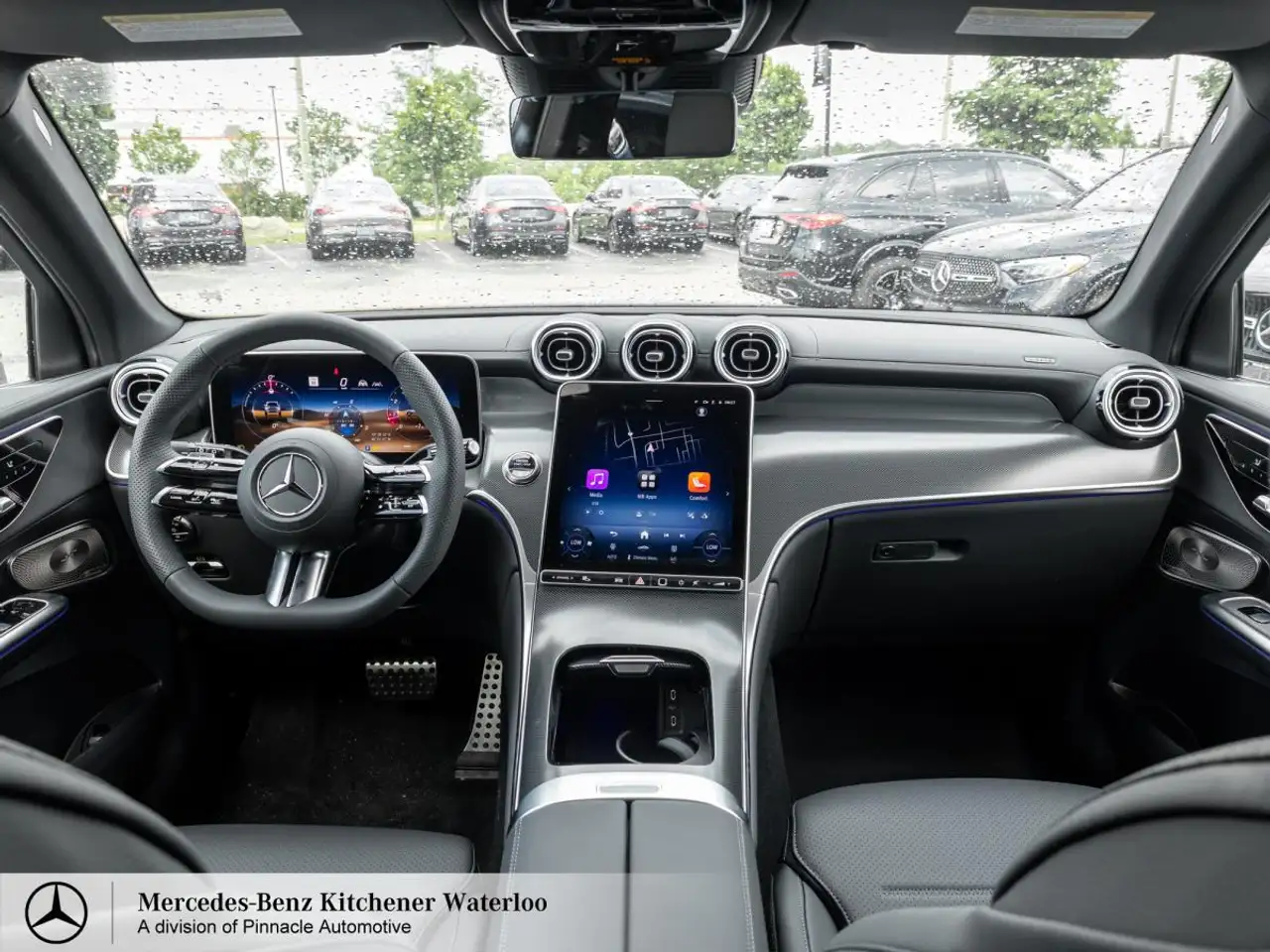 Mercedes-Benz GLC снимка Mercedes-Benz GLC