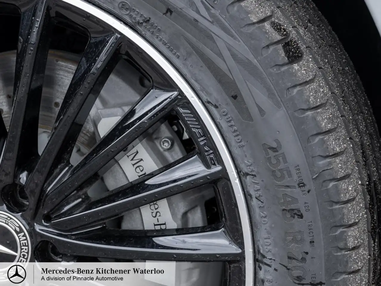 Mercedes-Benz GLC снимка Mercedes-Benz GLC