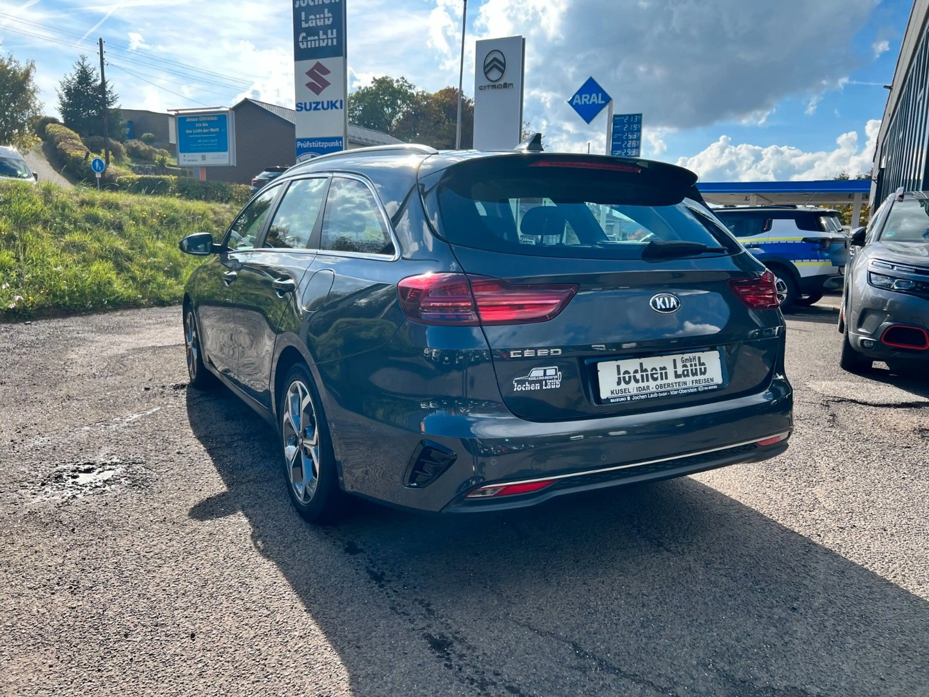 Kia Ceed SW / cee'd SW Spirit — photo 3