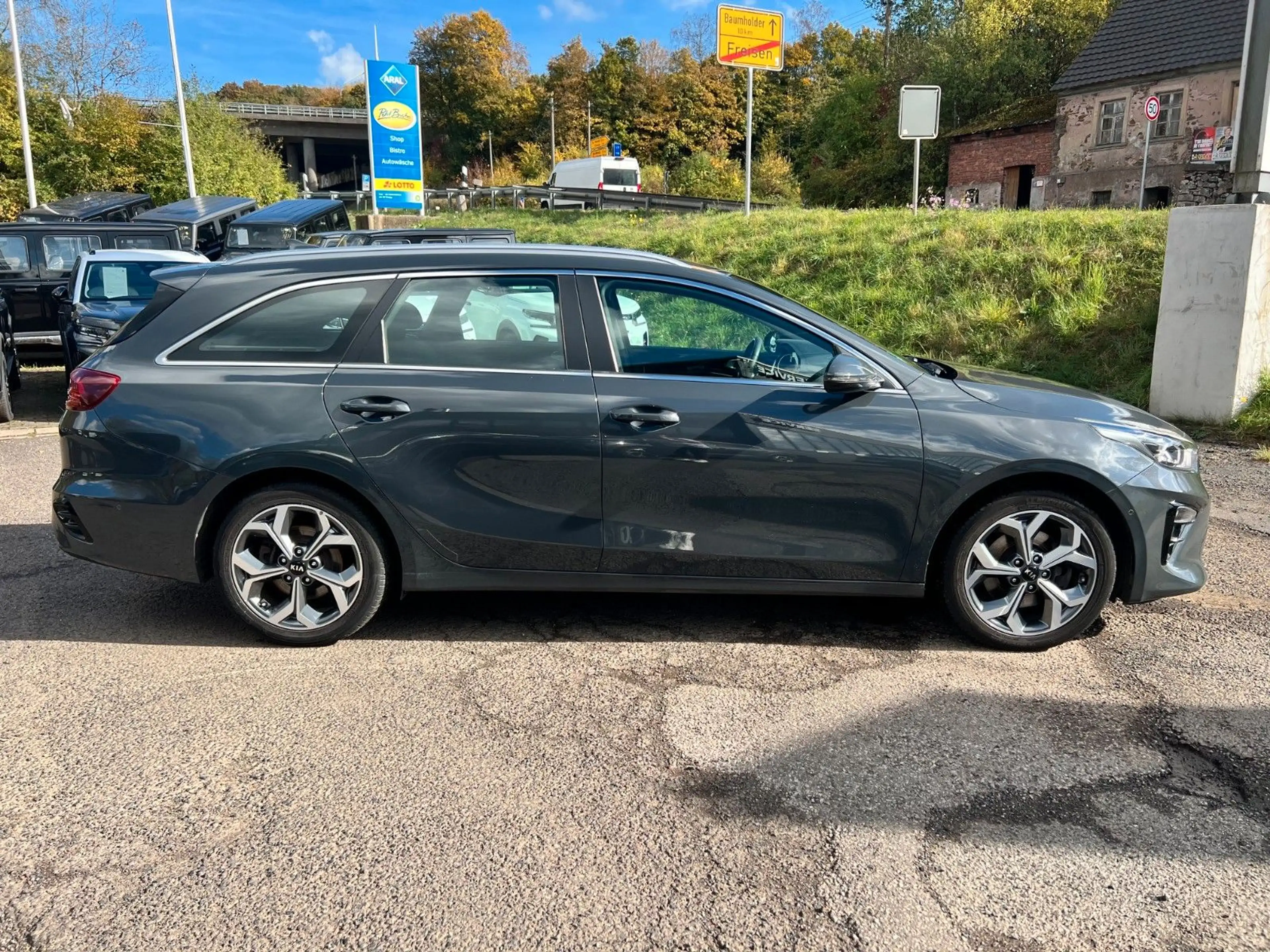 Kia Ceed SW / cee'd SW Spirit — photo 6