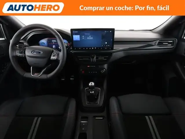 Ford Focus view 13