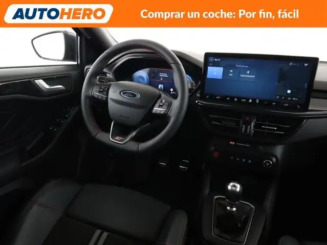 Ford Focus view 14