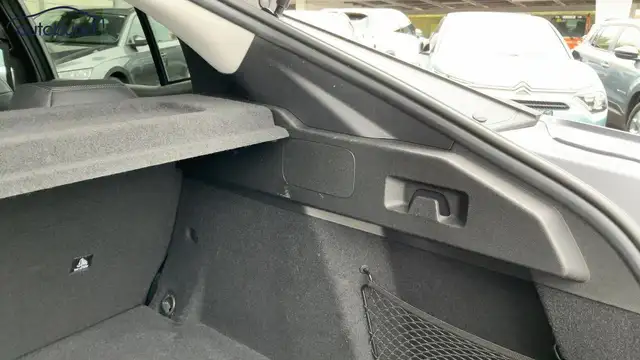 Peugeot 408 view 24