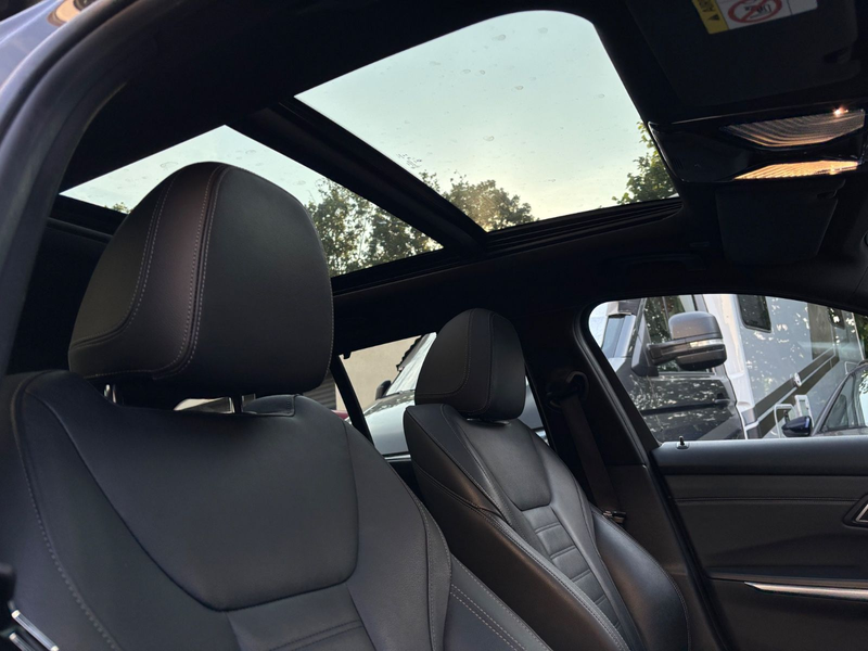 BMW 330 i M Sport dravitgraumetallic Panoramadach — photo 9