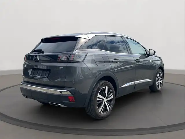 Peugeot 3008 view 5