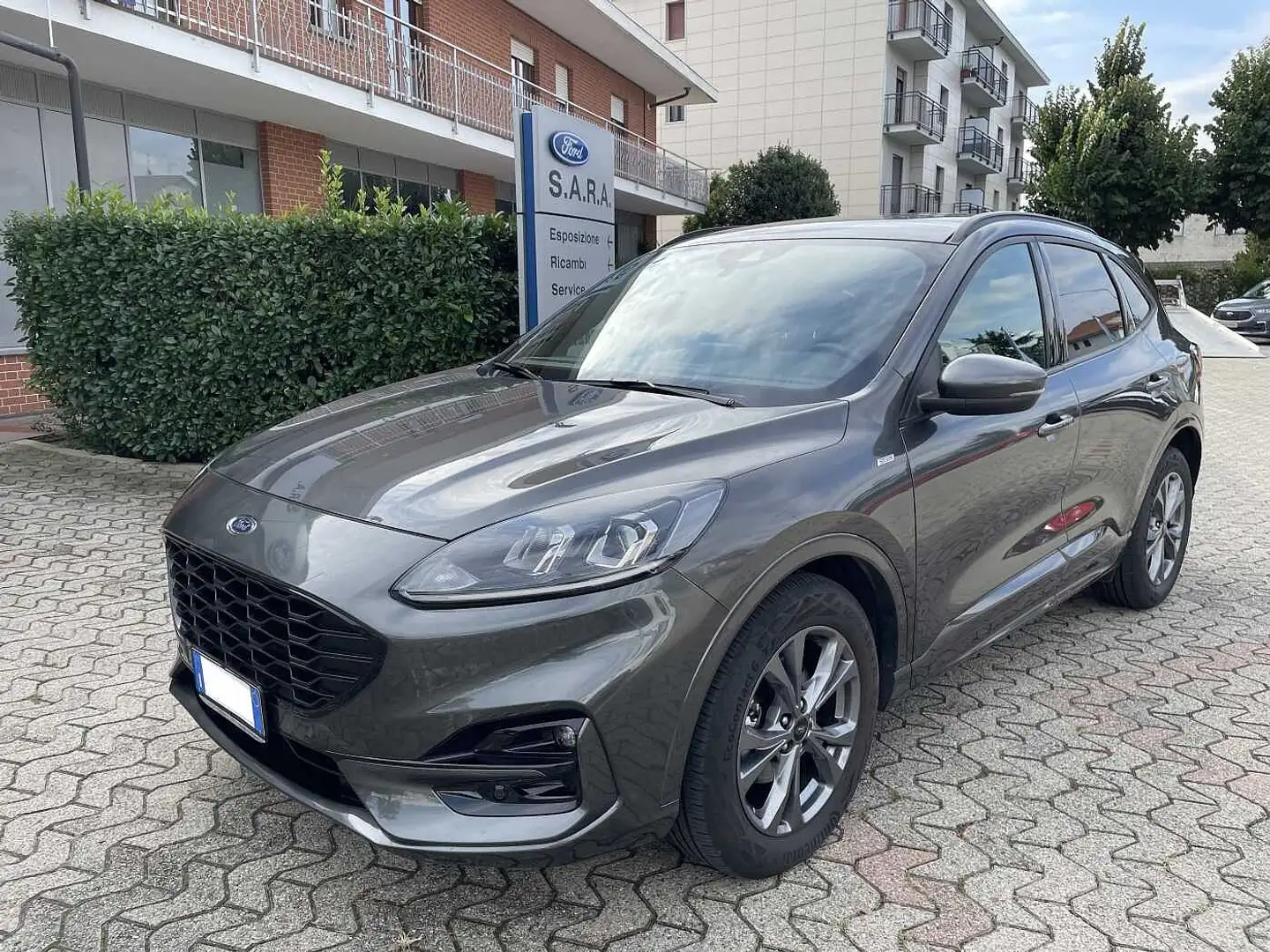 Ford Kuga 3ª serie 2.5 Full Hybrid 190 CV CVT 2WD ST-Line Grigio - 1