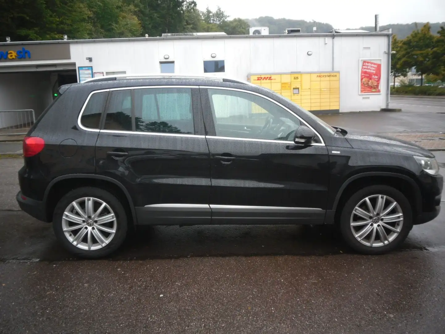 Volkswagen Tiguan Life TDI 110 PS Navi 96000Km RK 4 Motion Noir - 1