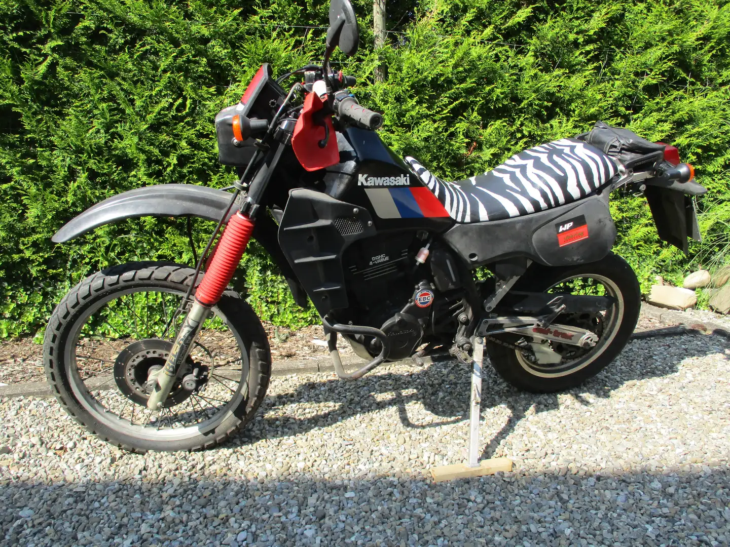Kawasaki KLR 600 Noir - 1