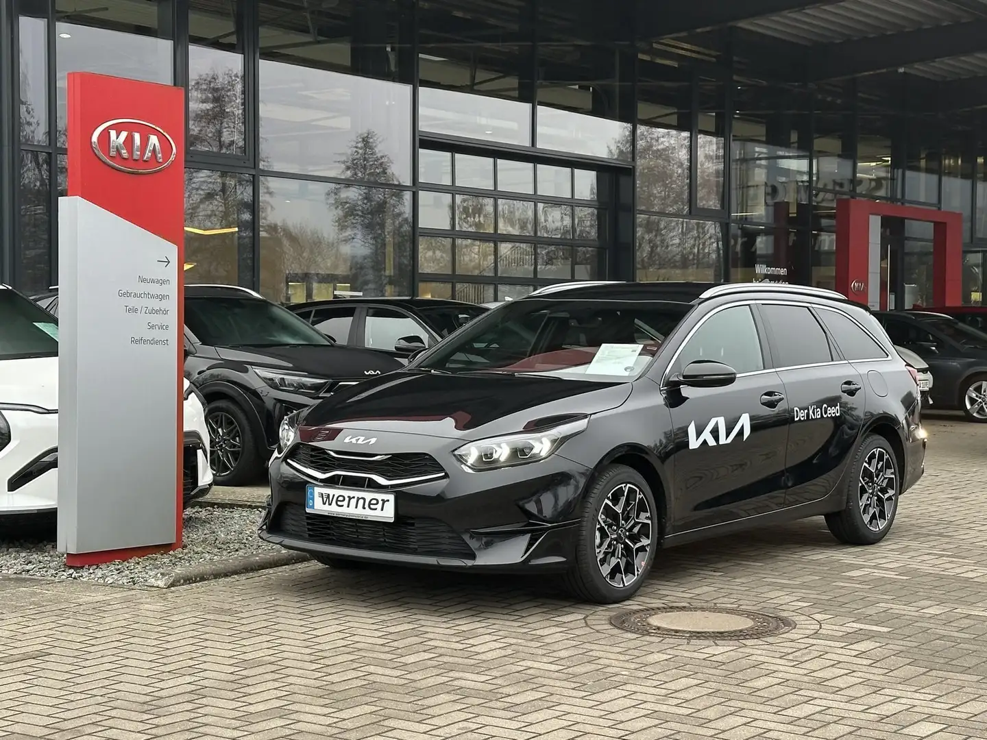 Kia Ceed SW / cee'd SW Ceed SW 1.0 T Nightline Edition Zwart - 1
