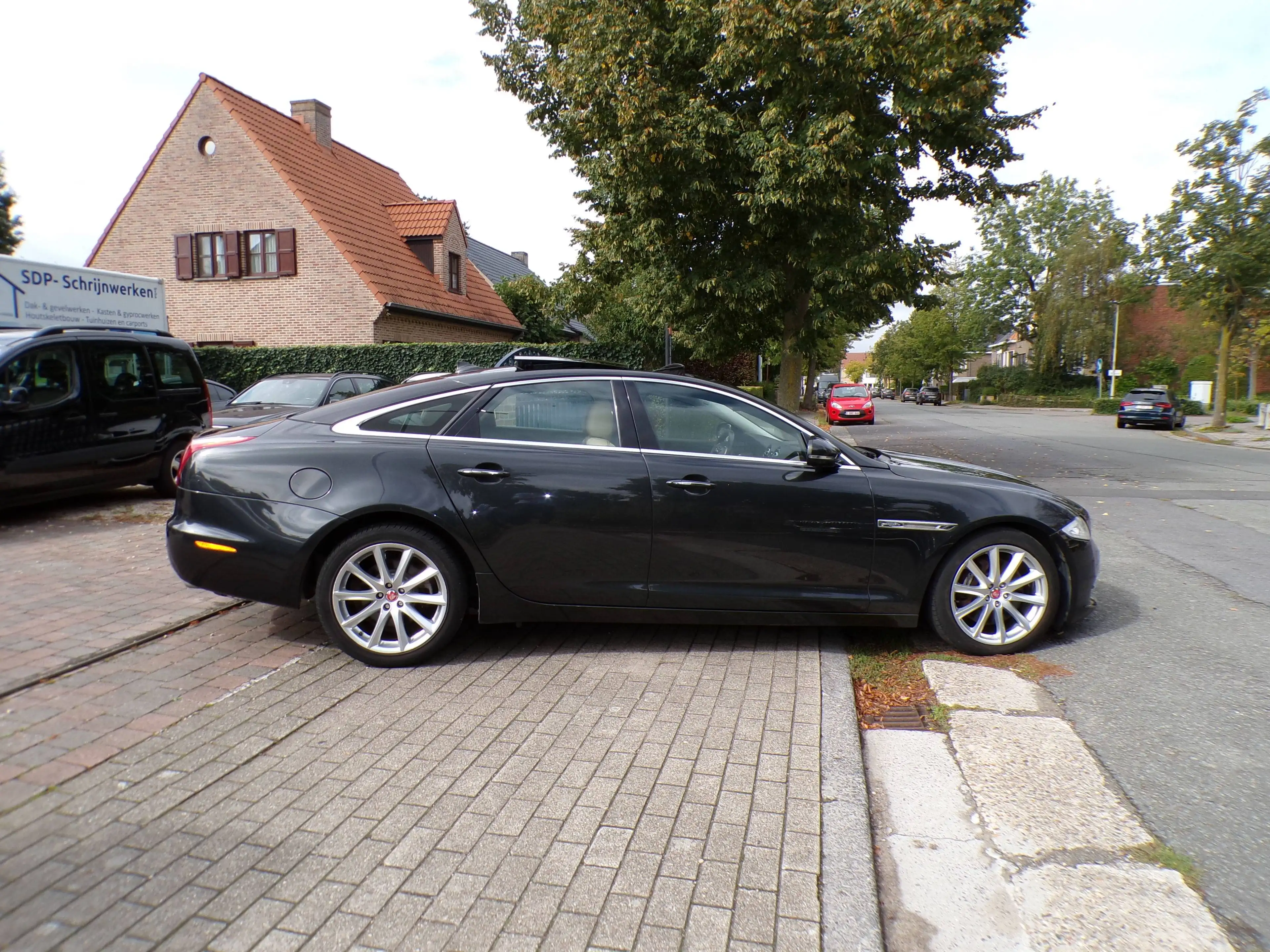 Jaguar XJ XJ 2.0i Ti Portfolio 105.000km 1ste eigenaar!!!!!!! — photo 4