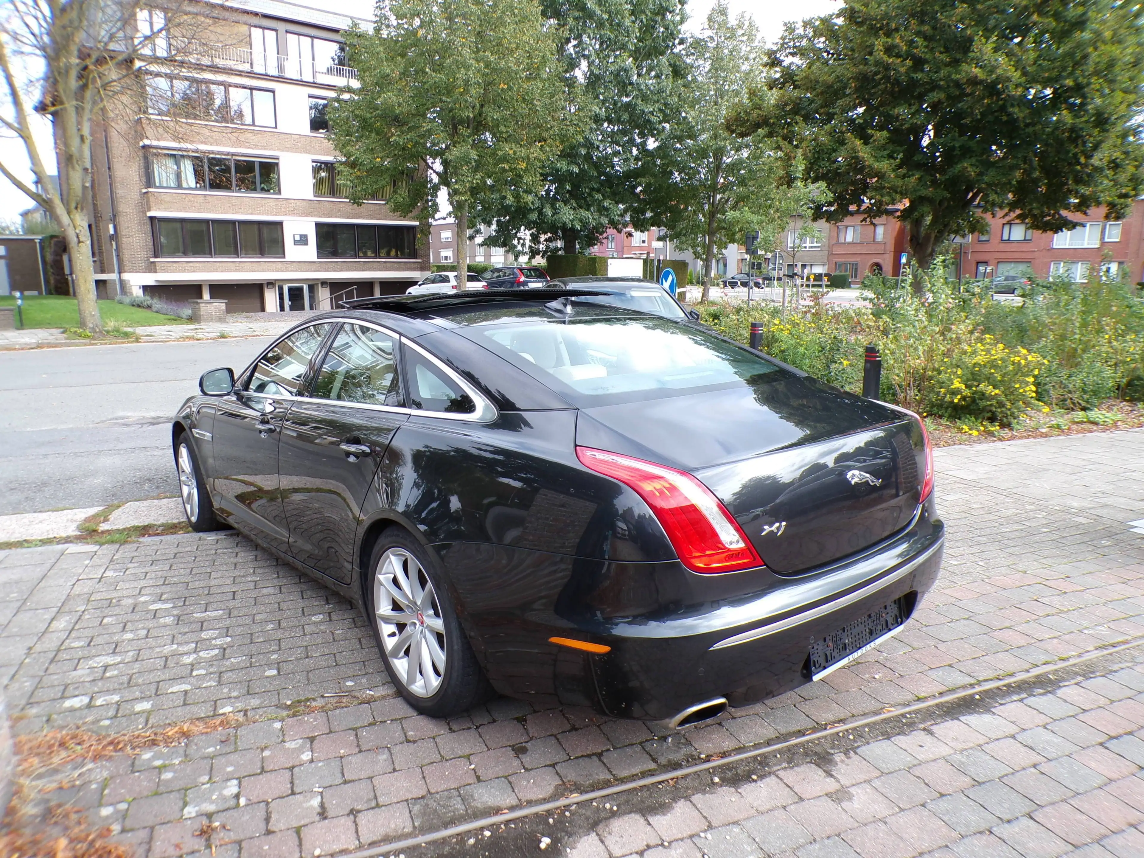 Jaguar XJ XJ 2.0i Ti Portfolio 105.000km 1ste eigenaar!!!!!!! — photo 6