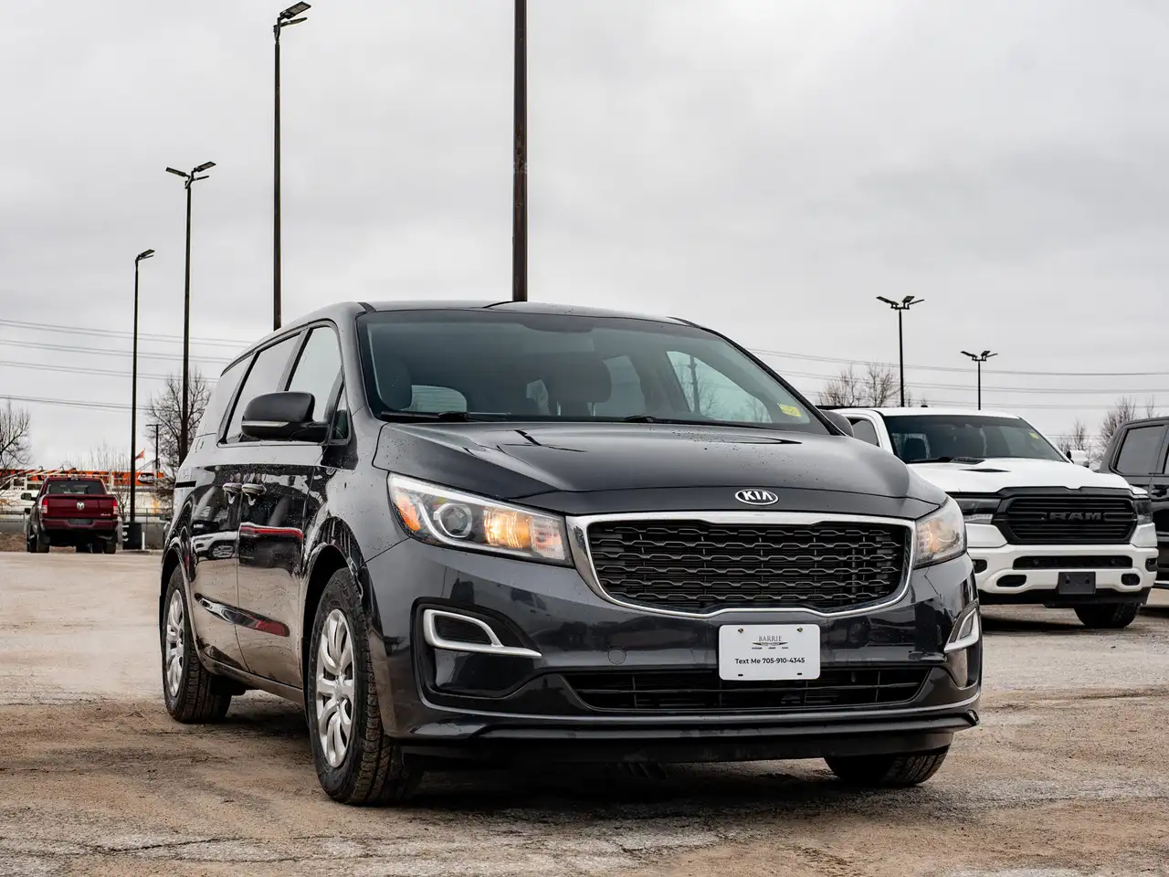 Kia Sedona снимка Kia Sedona