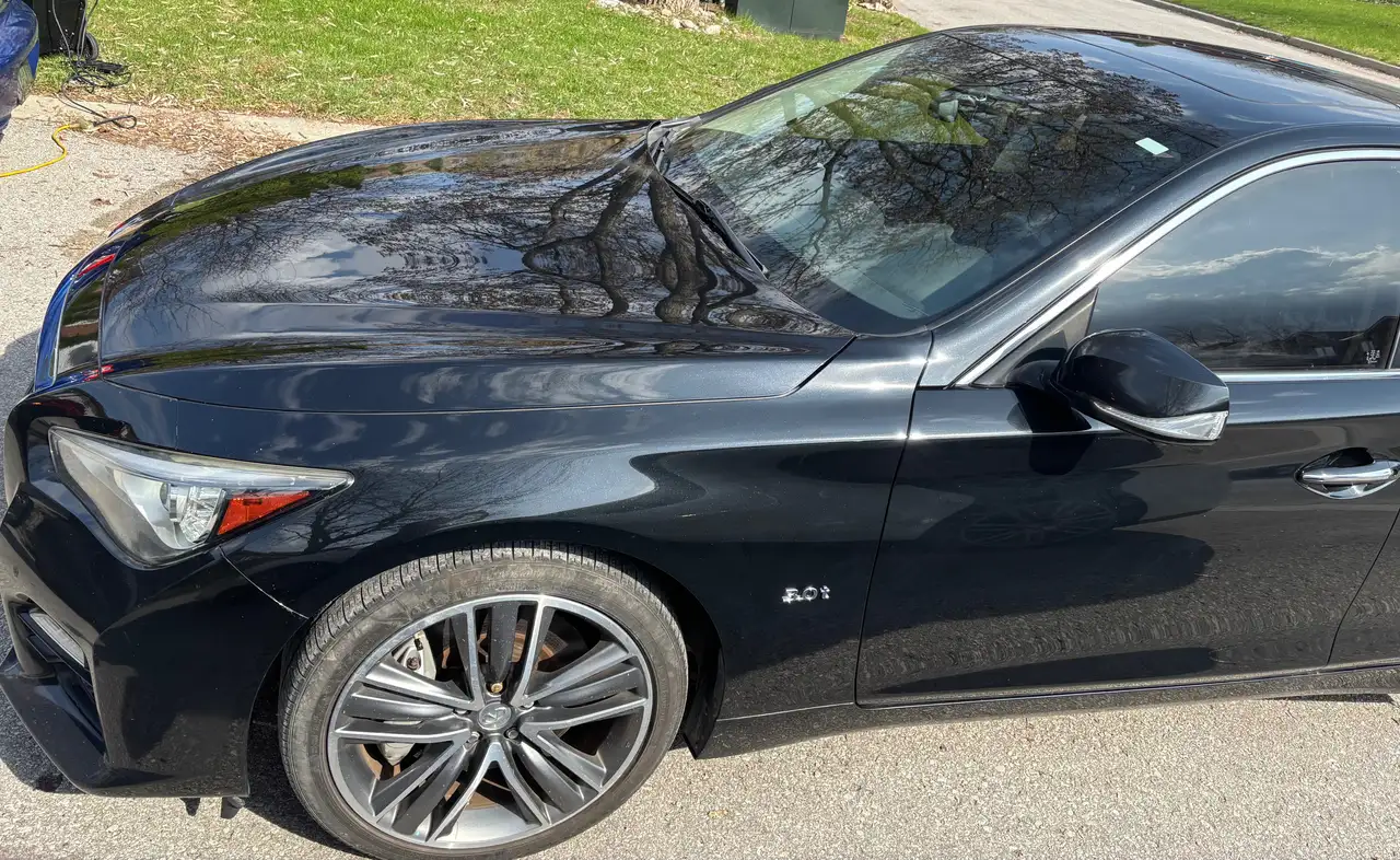 Infiniti Q50 снимка Infiniti Q50