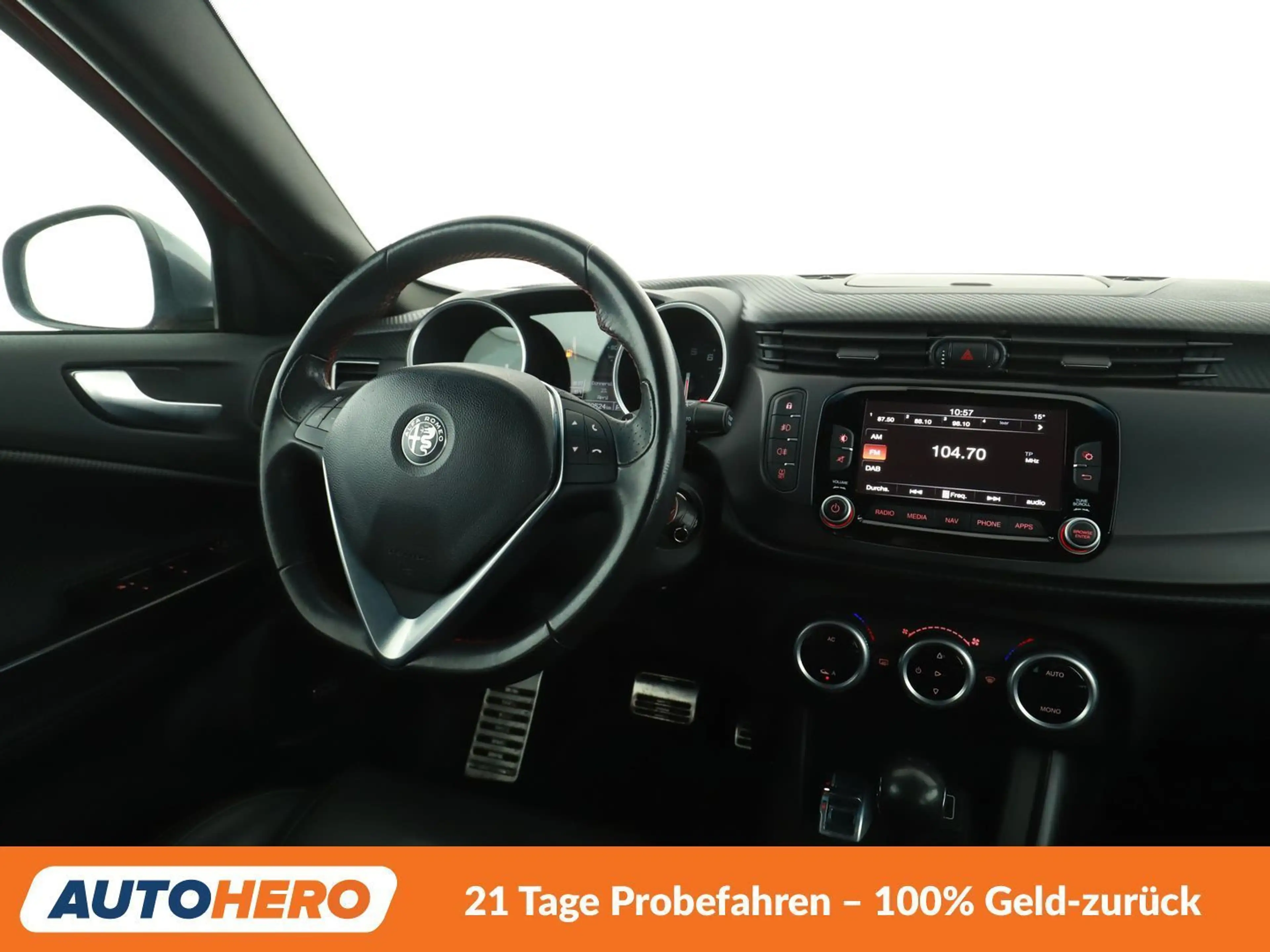 Alfa Romeo Giulietta 1.8 Turbo Veloce Aut*NAVI*PDC*SHZ*KLIMA* — photo 13