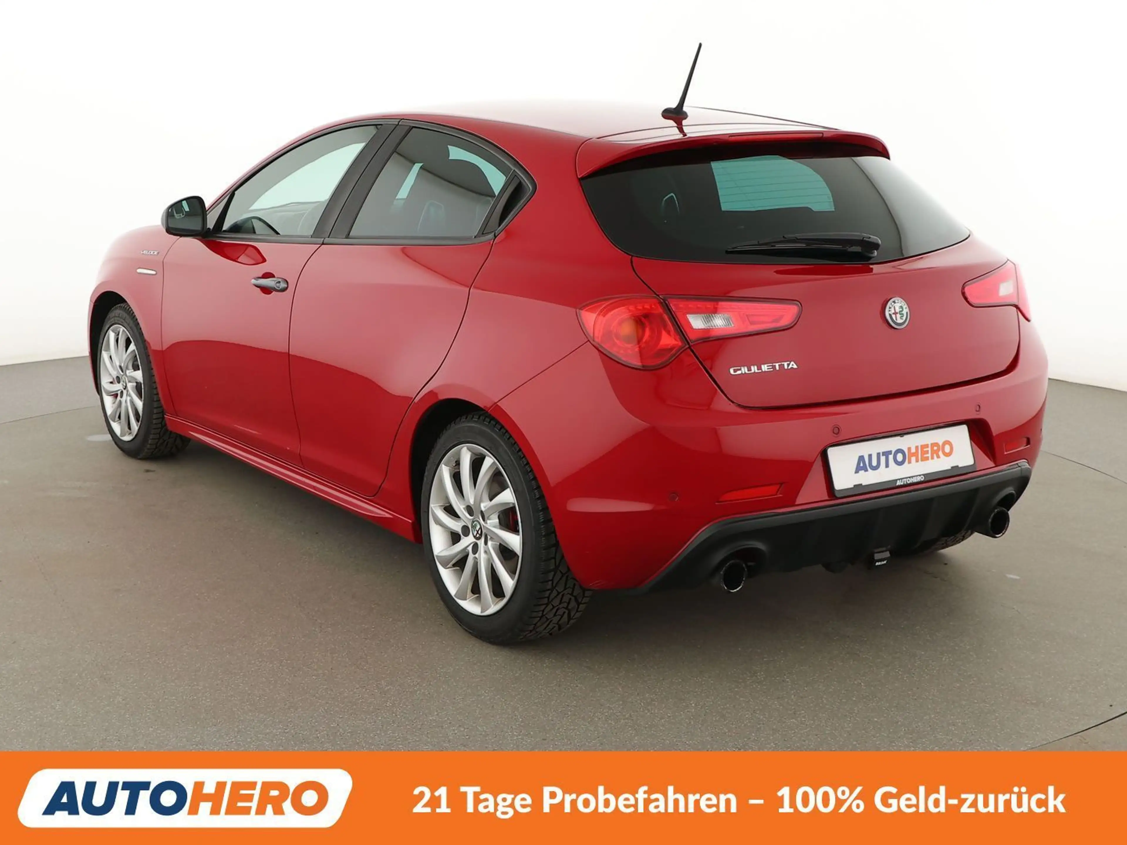 Alfa Romeo Giulietta 1.8 Turbo Veloce Aut*NAVI*PDC*SHZ*KLIMA* — photo 4