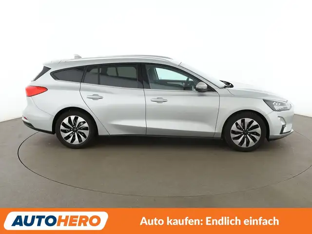 Ford Focus view 7