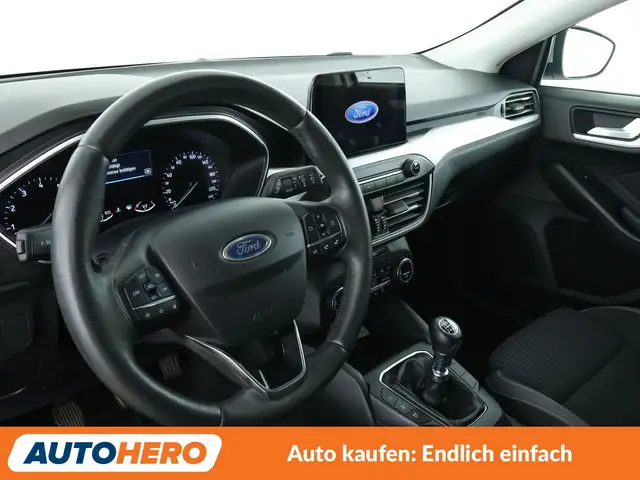 Ford Focus view 11