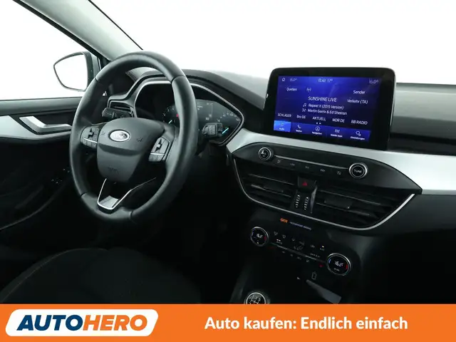 Ford Focus view 13