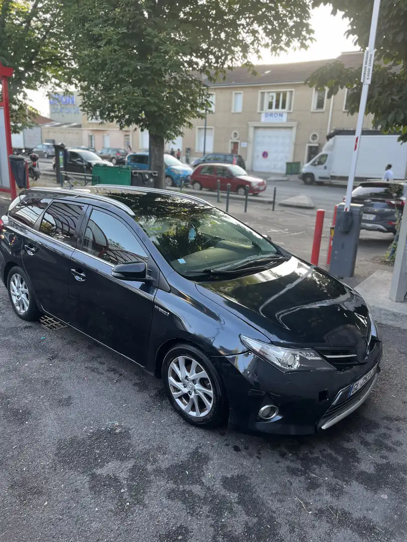 Toyota Auris Touring Sports Hybride 136h Design - 1