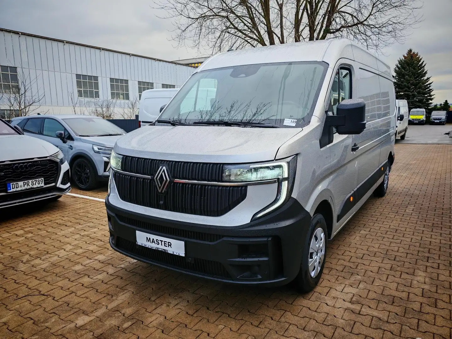 Renault Master advance L3H2 3,5t dCi 170 PS -SILEBR !- Grau - 1
