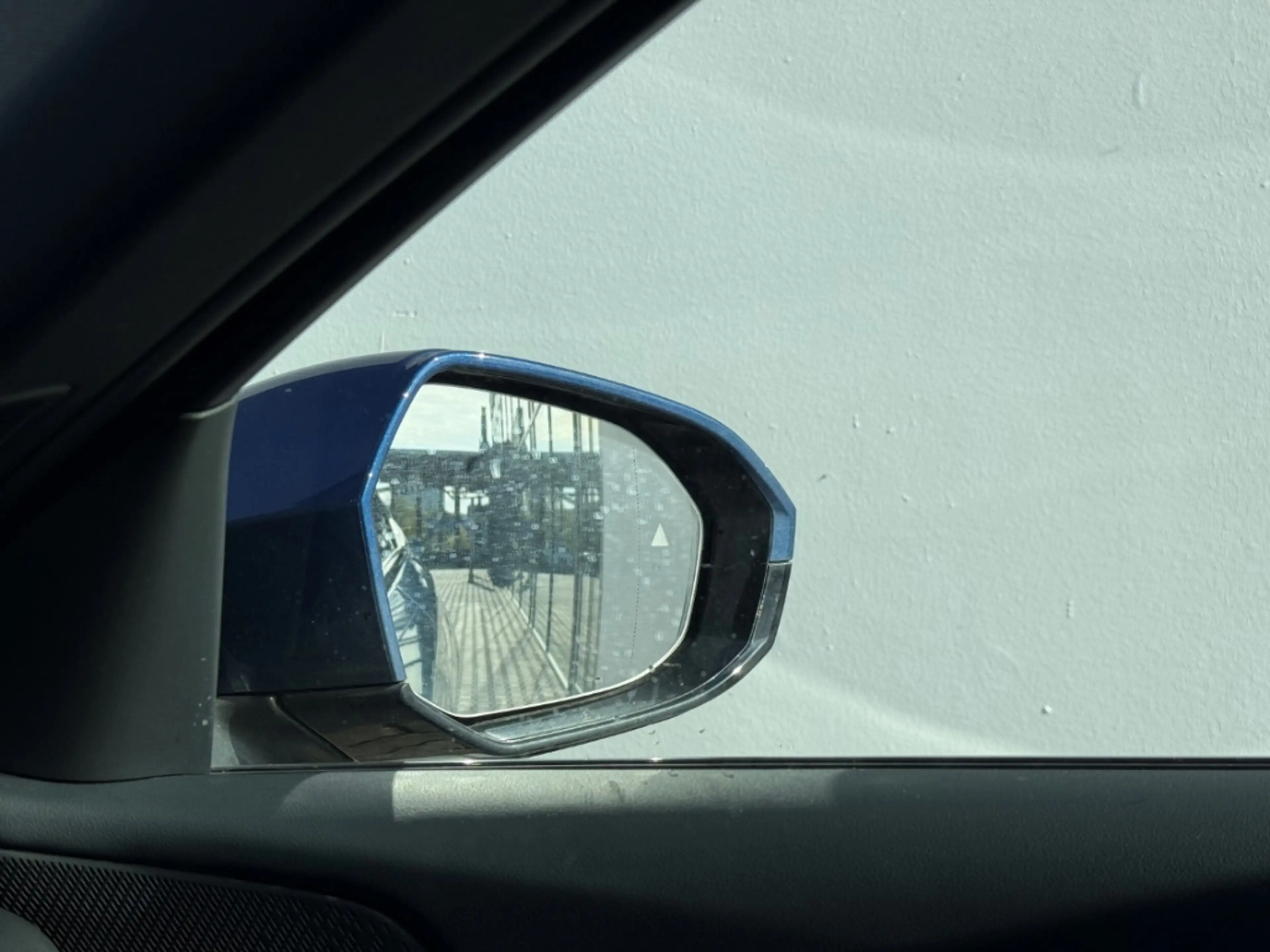 BMW 520 dA Touring M-Sport Sportpaket HUD AHK-klappbar Nav — photo 12