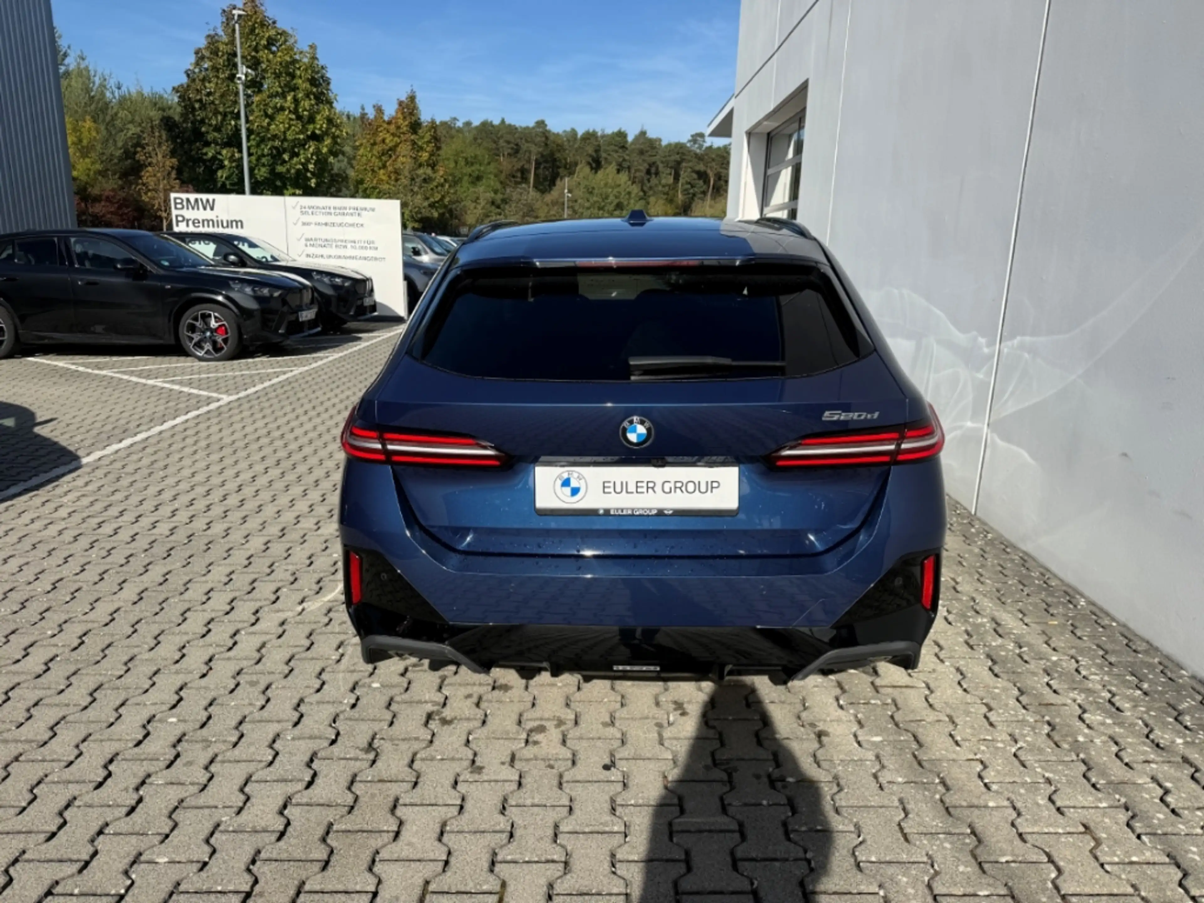 BMW 520 dA Touring M-Sport Sportpaket HUD AHK-klappbar Nav — photo 5