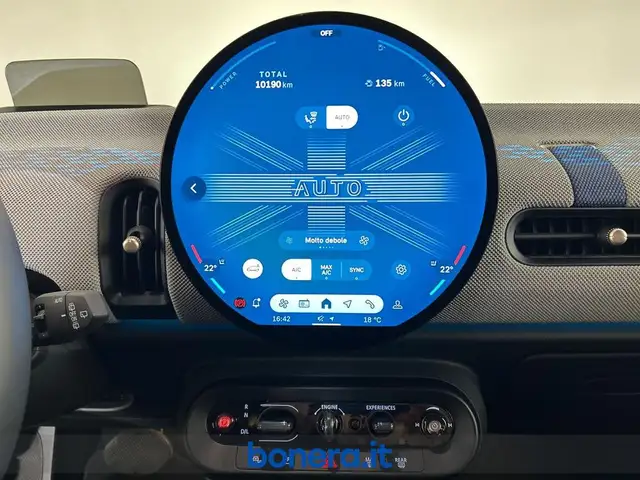 Mini Cooper Cooper view 22