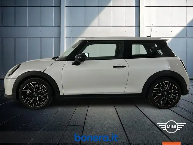 Mini Cooper Cooper view 9