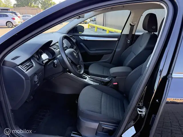 Skoda Octavia view 10