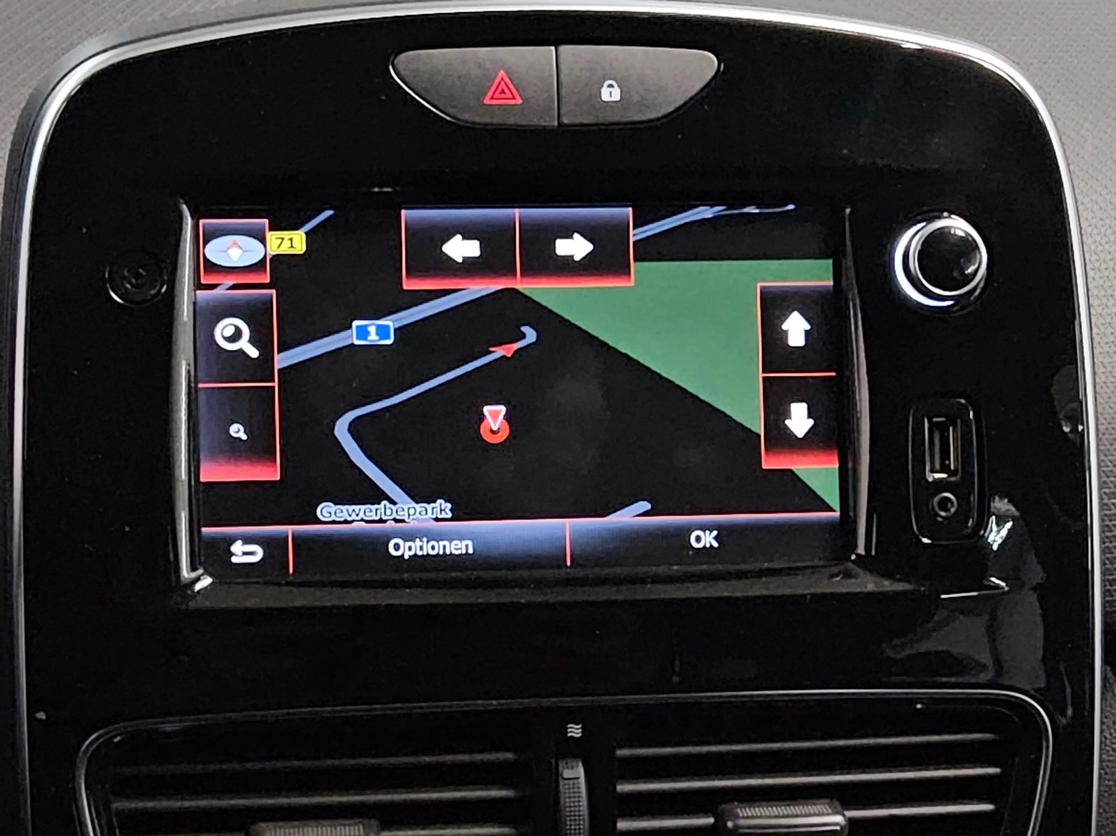 Renault Clio CLIO T-LEDER NAVI KLIMA RADIO TEMPO PDC — photo 7