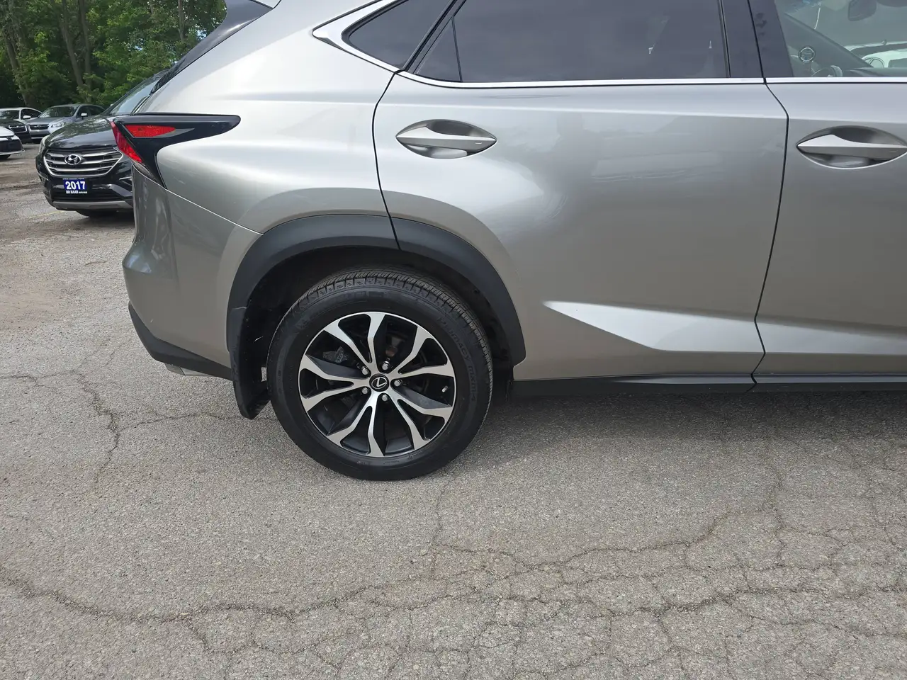 Lexus NX fotografie Lexus NX