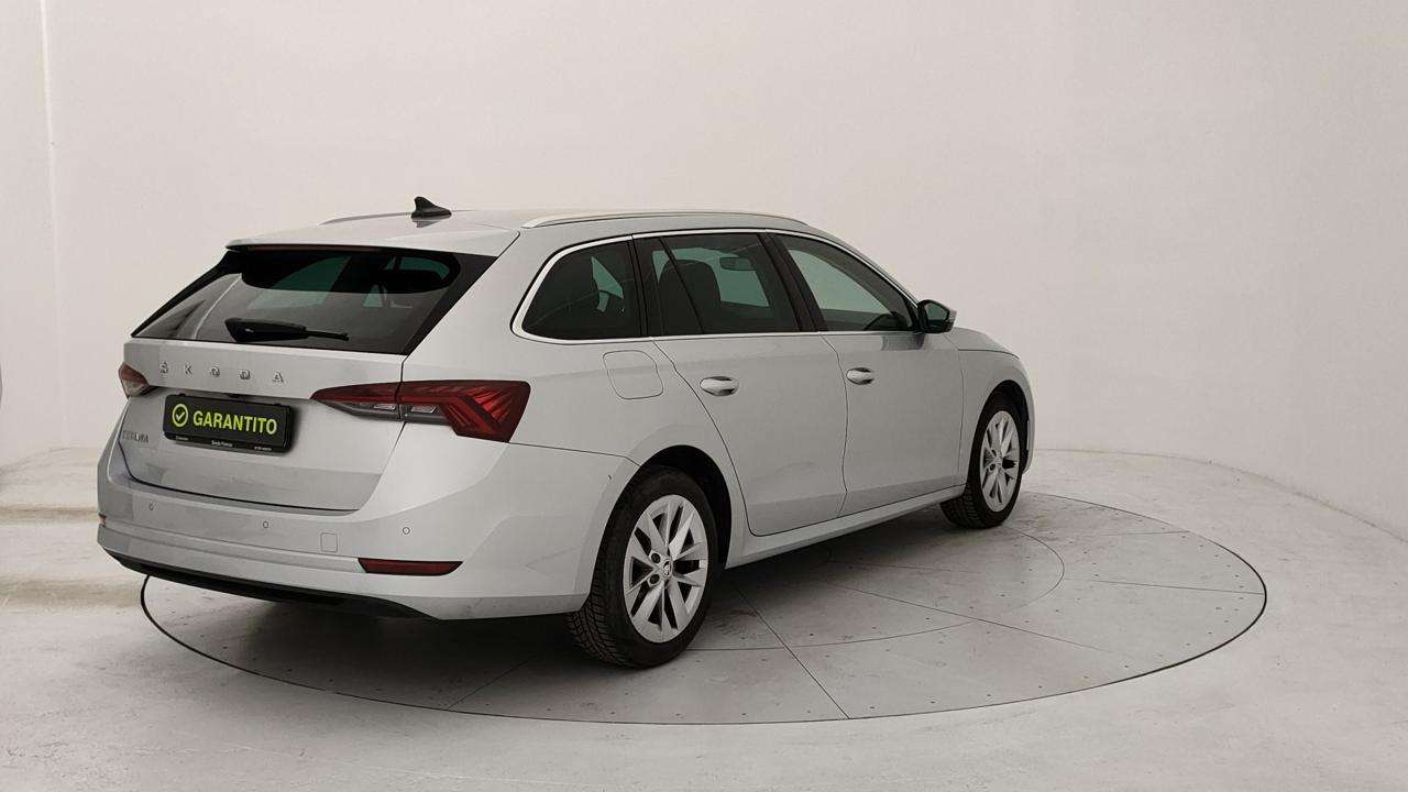 Skoda Octavia 2.0 tdi evo Style 150cv dsg