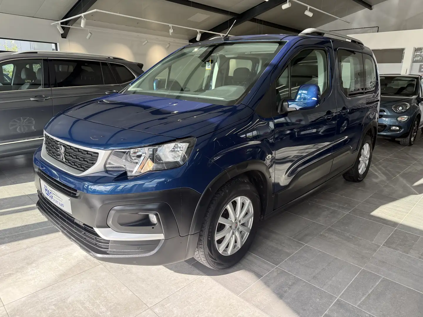Peugeot Rifter Rifter 1.5 BlueHDi Long Active S*ATTACHE-REMORQUE Blau - 1