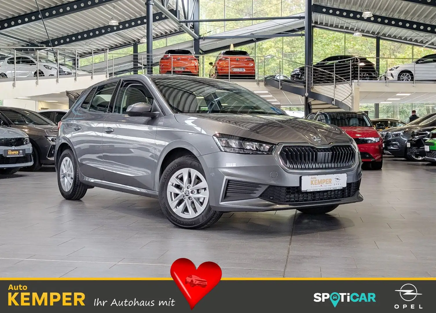 Skoda Fabia 1.0 Ambition *PDC*LED*Kamera* Gris - 1